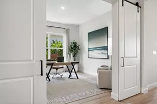 10176 NW Field Flower Trail, Port Saint Lucie, FL 34987 - Photo 8