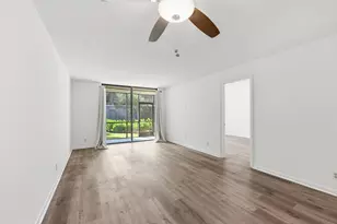 1250 S Military Trail, Deerfield Beach, FL 33442 - Photo 10