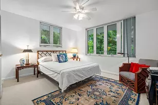 223 Atlantic Ave, Palm Beach, FL 33480 - Photo 18