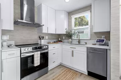 512 49th Street, West Palm Beach, FL 33407 - Photo 10