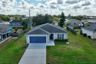 418 SW Fields Ave, Port Saint Lucie, FL 34953 - Photo 32