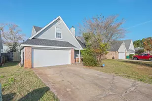 130 Scranton St, Fort Walton Beach, FL 32547 - Photo 2