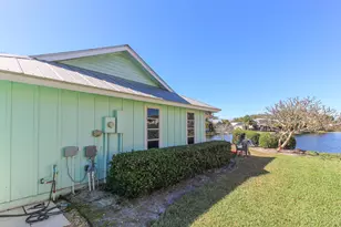 10691 SE Jupiter Narrows Dr, Hobe Sound, FL 33455 - Photo 42