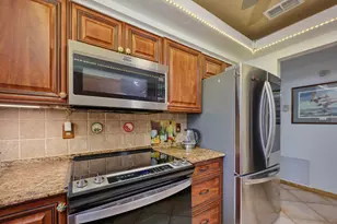 1320 Coral Park Ln Ln, Vero Beach, FL 32963 - Photo 10