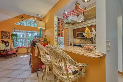 1320 Coral Park Lane Lane #301, Vero Beach, FL 32963 - Photo 6