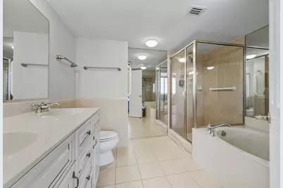 4200 N Ocean Drive #1-1705, Singer Island, FL 33404 - Photo 10