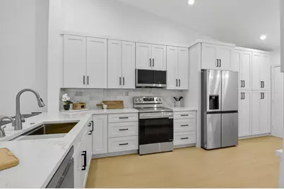 7087 Summer Tree Drive, Boynton Beach, FL 33437 - Photo 16