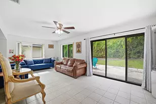 6335 Tall Cypress Cir, Greenacres, FL 33463 - Photo 6