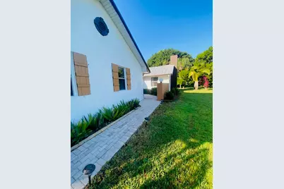 3290 SW Island Way, Palm City, FL 34990 - Photo 6