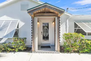 205 N 18th Ave N, Lake Worth Beach, FL 33460 - Photo 4