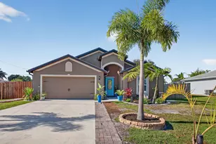 452 SE Asbury Ln, Port Saint Lucie, FL 34983 - Photo 2