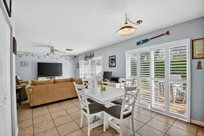 6164 Willoughby Circle, Lake Worth, FL 33463 - Photo 10