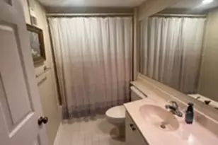 3826 Whitehall Dr, West Palm Beach, FL 33401 - Photo 4