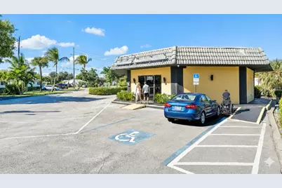 888 E Coast Avenue, Lantana, FL  - Photo 2