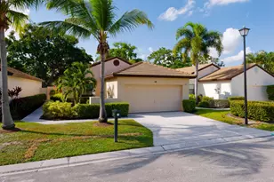 48 Ironwood Way N, Palm Beach Gardens, FL 33418 - Photo 1