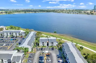 752 Executive Center Dr, West Palm Beach, FL 33401 - Photo 8