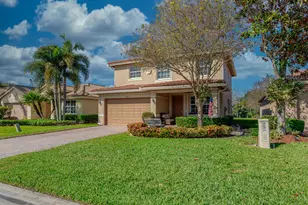 3285 SW Porpoise Cir, Stuart, FL 34997 - Photo 2