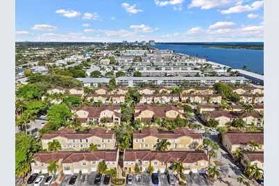 1015 Lake Shore Drive #105, Lake Park, FL 33403 - Photo 36