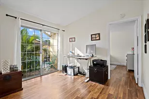 1015 Lake Shore Dr, Lake Park, FL 33403 - Photo 16