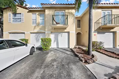 1015 Lake Shore Drive #105, Lake Park, FL 33403 - Photo 4