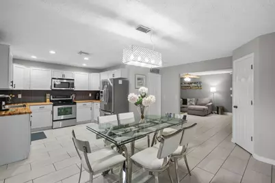 730 SE White Avenue, Port Saint Lucie, FL 34983 - Photo 10