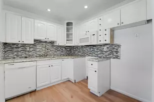 332 Flanders G, Delray Beach, FL 33484 - Photo 10