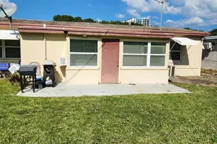 65 W 34th St, Riviera Beach, FL 33404 - Photo 12