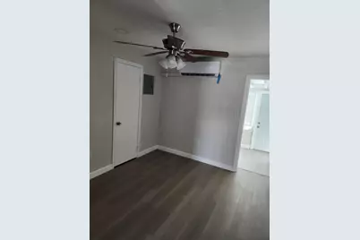 65 W 34th Street #B, Riviera Beach, FL 33404 - Photo 4