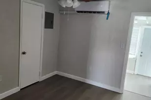 65 W 34th St, Riviera Beach, FL 33404 - Photo 4