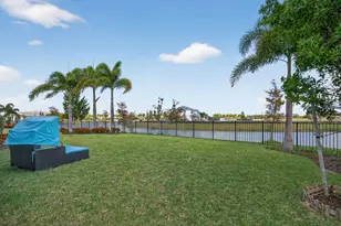 10405 Northbrook Cir, Palm Beach Gardens, FL 33412 - Photo 48