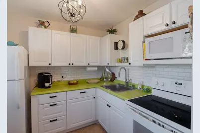 2164 NE 1st Way #105, Boynton Beach, FL 33435 - Photo 4