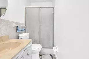 330 S Cypress Rd, Pompano Beach, FL 33060 - Photo 20