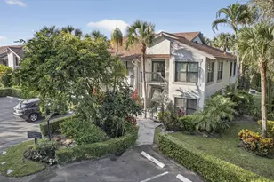 11267 Pond View Dr, Wellington, FL 33414 - Photo 4