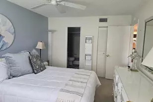 112 Lake Dora Dr, West Palm Beach, FL 33411 - Photo 16