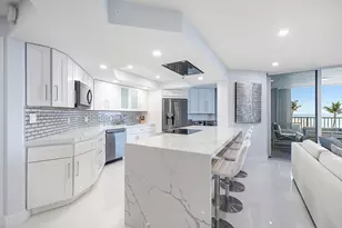 5200 N Ocean Dr, Singer Island, FL 33404 - Photo 6