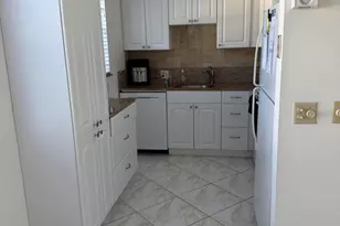 332 Mansfield H, Boca Raton, FL 33434 - Photo 2