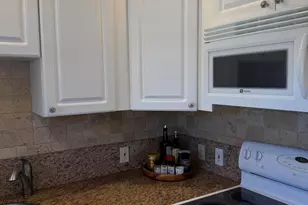 332 Mansfield H, Boca Raton, FL 33434 - Photo 12