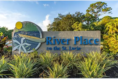 696 NE Waters Edge Lane, Port Saint Lucie, FL 34983 - Photo 2