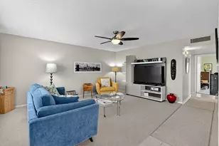74 Burgundy B, Delray Beach, FL 33484 - Photo 12