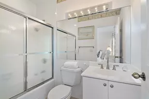 7998 SE Hempstead Cir, Hobe Sound, FL 33455 - Photo 18