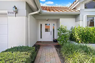 7998 SE Hempstead Cir, Hobe Sound, FL 33455 - Photo 2