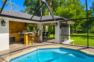 12466 Quercus Ln, Wellington, FL 33414 - Photo 16