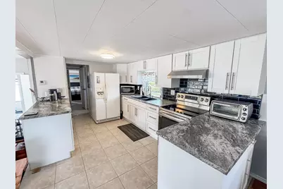 14553 Elmhurst Drive, Delray Beach, FL 33445 - Photo 24