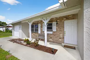 607 SE Forgal St, Port Saint Lucie, FL 34983 - Photo 2