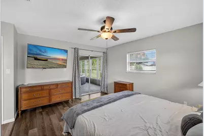 607 SE Forgal Street, Port Saint Lucie, FL 34983 - Photo 8