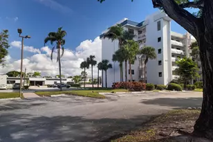 4640 Lucerne Lakes Blvd, Lake Worth, FL 33467 - Photo 1