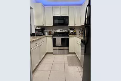 330 Knotty Pine Circle #B-2, Greenacres, FL 33463 - Photo 8