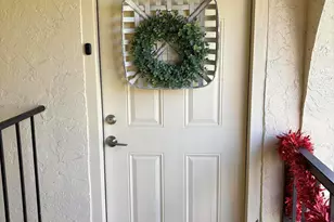 330 Knotty Pine Cir, Greenacres, FL 33463 - Photo 2