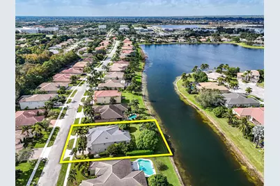 9863 Royal Cardigan Way, West Palm Beach, FL 33411 - Photo 2