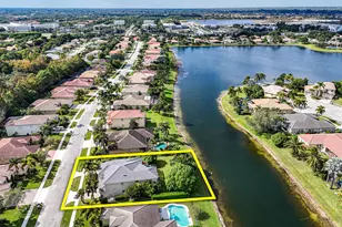 9863 Royal Cardigan Way, West Palm Beach, FL 33411 - Photo 2